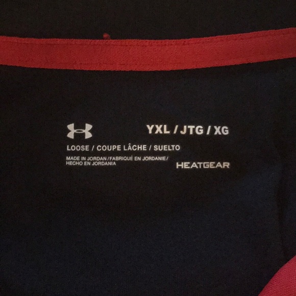 Long sleeved athletic shirt - Picture 3 of 3